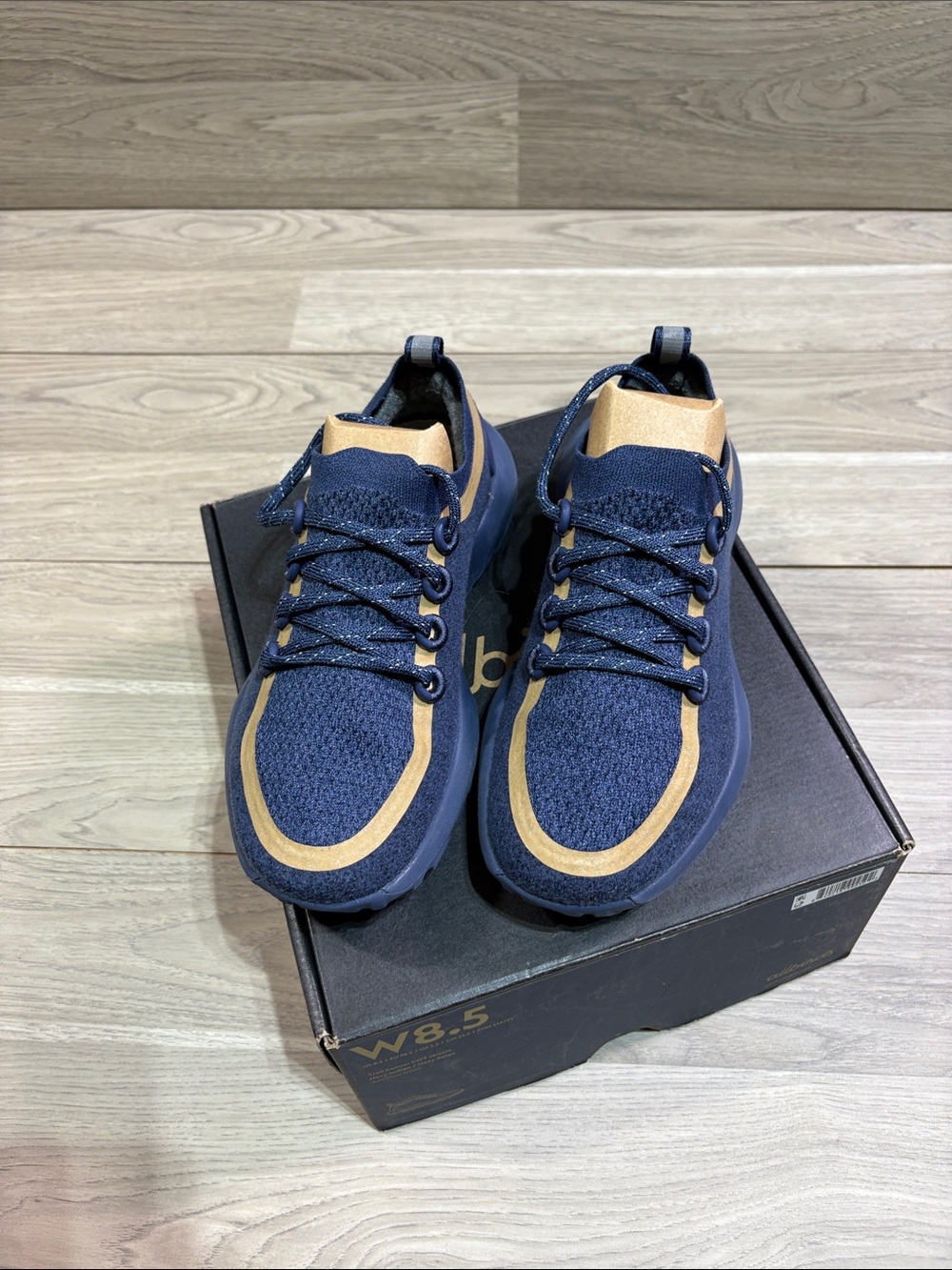 allbirds Men's Navy and Tan Knit Lace-Up Sneakers